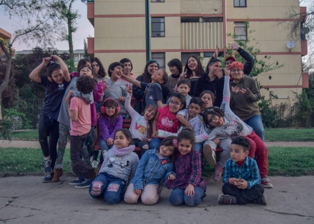 Acoger y no cortar las alas: Así funciona el primer colegio pensado para niños y niñas transgénero en Chile