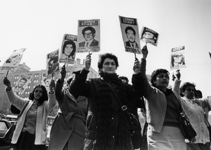 “Narrar la ausencia”, el libro que recoge la eterna lucha de las madres de detenidos desaparecidos